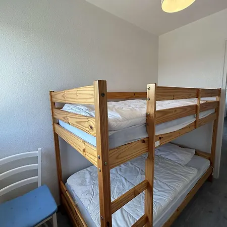 Appartement rénové 3 pièces, parking, accès direct océan - FR-1-224C-89-2