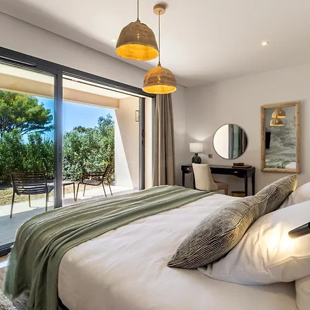 Le Refuge - Gigaro Lodges-2