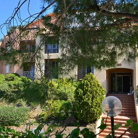 Vvf Residence Saint-Cyr-Sur-Mer-2