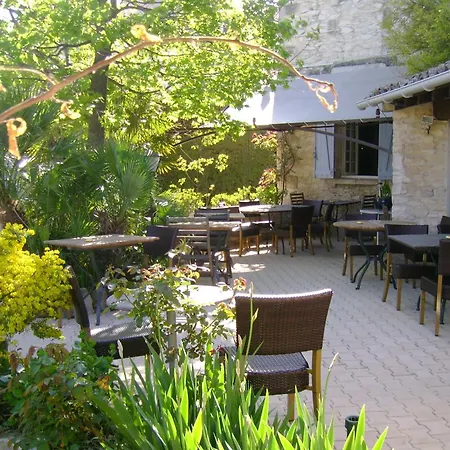 Logis Auberge De Tavel-2