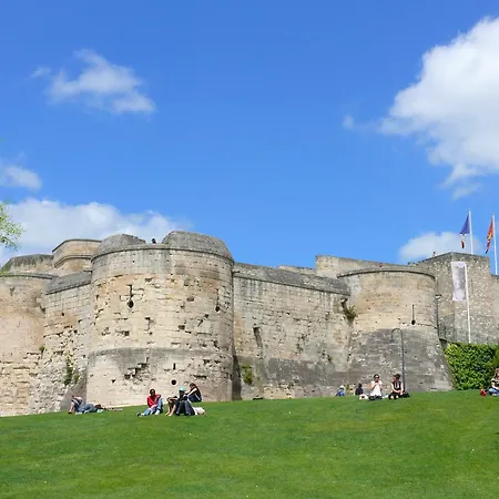 The Originals City, Hôtel Le Savoy, Caen (Inter-Hotel)-3