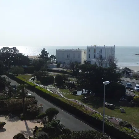 Hotel Belle Vue Royan-2