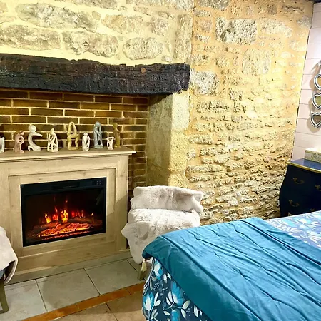 La Clef des Songes - chambres climatisées - Sarlat Centre - Parking gratuit - Piscine, Spa et massages à 400mètres-3