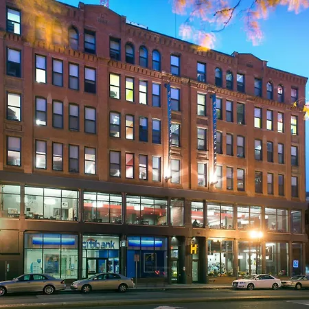 Hi Boston Hostel-3
