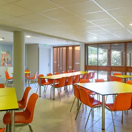 Centre International de Séjour André Wogenscky-2