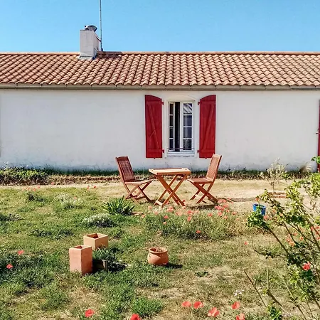 Cozy Home In St, Hilaire De Riez With Kitchen-3