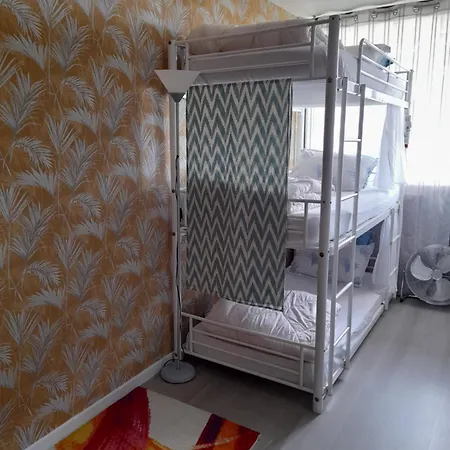 Just For Sleep-Daily Stay 20H To 10H Apres Votre Arrivee Dans Le Batiment D'Entree, Contact I'Hote Via Le Message Ici De Reservation Pour L'Enregistrement I'Entree Dans La Propriete Sans I'Approbation Est Interdite-Resevation D'Un Tiers Est Inaccepta-3
