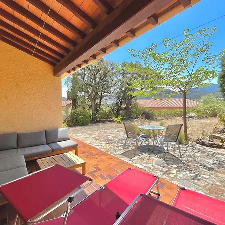 4AMB2 Villa de caractère avec piscine collective-3