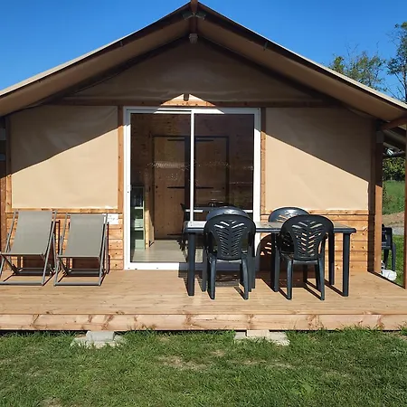 Camping Sites et Paysages Les Prés Hauts-2