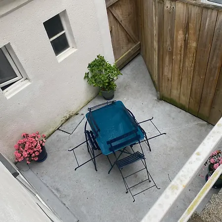MAISONNETTE de charme avec cour privative Haute-Ville GRANVILLE-3