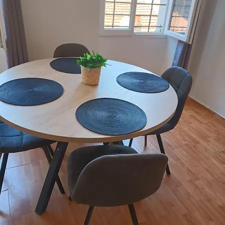 **** Very Central Ajaccio 36 Rue Fesch, Cosy Flat In City Center Pedestrian Street, Up To 4 People ****-2