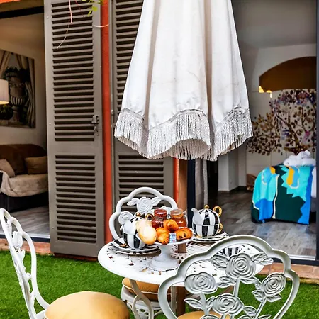 La Bravade Luxe et sérénité au cœur de Saint-Tropez Suites spacieuses avec jardin enchanteur-2