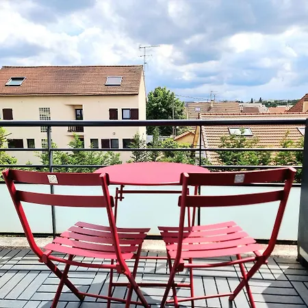 T2 Paris Disneyland Balcon Parking-2