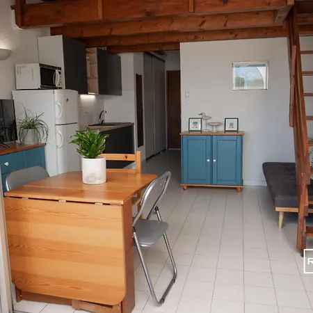 Appartement climatisé à 100m de la plage-2