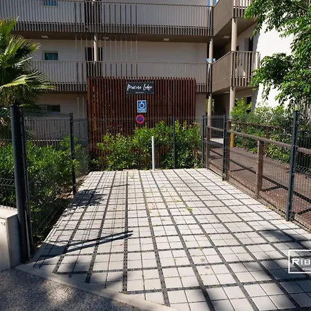 T2 climatisé avec WIFI et piscine-2