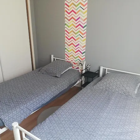 Appartement Avec 2 Chambres, Proche De La Gare De Saint Brieuc-2