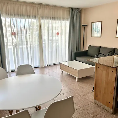 Apartamentos Aventura Salou-2