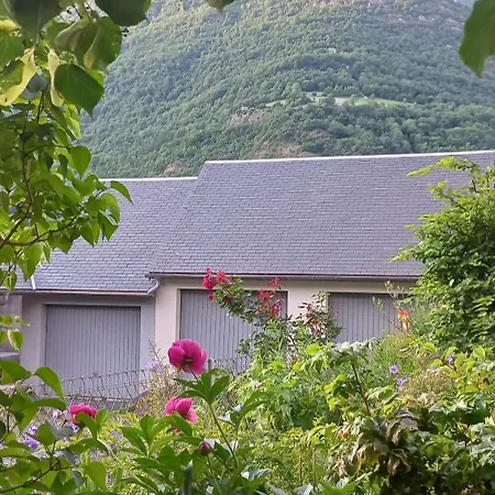 Chalet du Doumet Appartement 4 étoiles et Garage privé-2