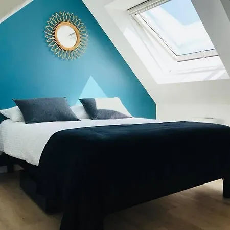Sleepinconcarneau, 200 m de la mer, centre-ville piétonnier-3
