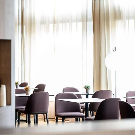 Best Western Premier Le Masq Hotel-3