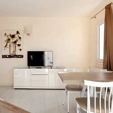 Apartamentos Empuriabrava Maurici Park-3