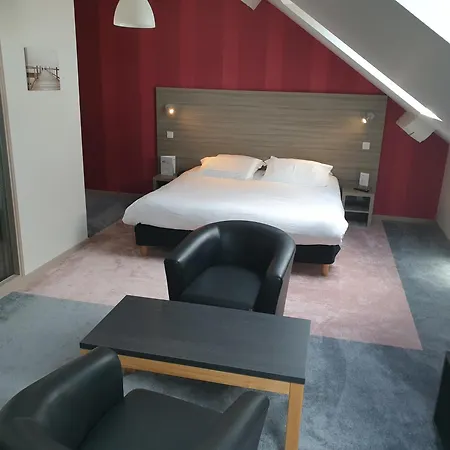 Brit Hotel Spa Le Connetable-2