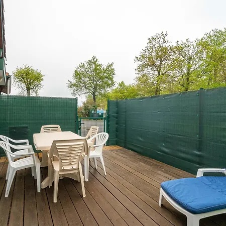 Maison Familiale à Biscarrosse : Terrasse, Tennis, Plage et Pistes Cyclables à Proximité - FR-1-319-507-3