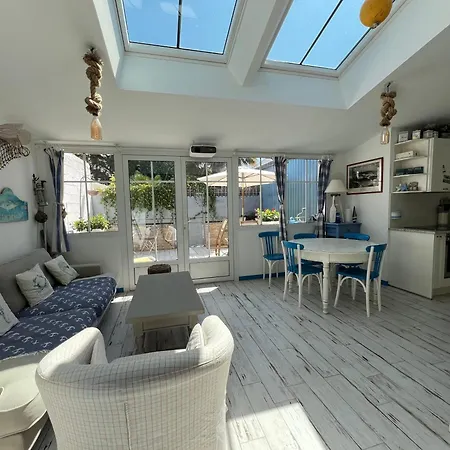 Petite Maison De Vacance Tres Proches De La Mer-2