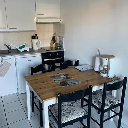 Appartement Rez de jardin Cabourg résidence bord de mer-2