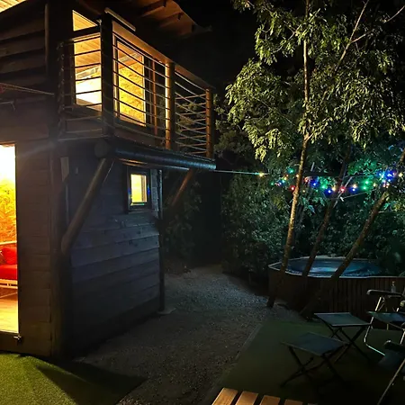 Les lucioles cabane chalet avec Jacuzzi privatif-3