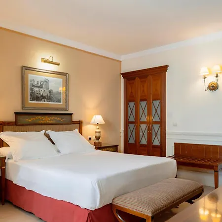 Apartamentos Guadalpin Suites-3