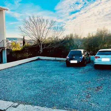 T1 bis rénové au centre d’Auch-3