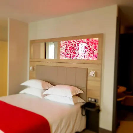 Brit Hotel De Grignan Vichy-2