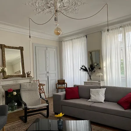 La Villa Louana 1 Appartement 160m2 sobriété,élégance en cœur de ville-3
