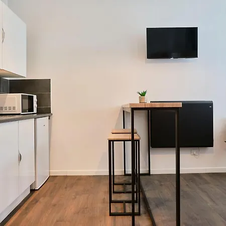 Ng Prestige - Lille I Tourcoing Winoc - Appartement T2 - Netflix - Wifi - Cuisine - Parking Gratuit-3