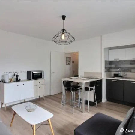 Le Jules - Superbe Studio Entierement Renove-2