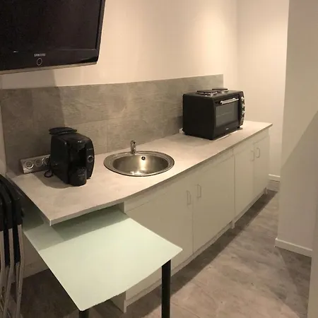 Studio Ensoleille Sur Montpellier-2