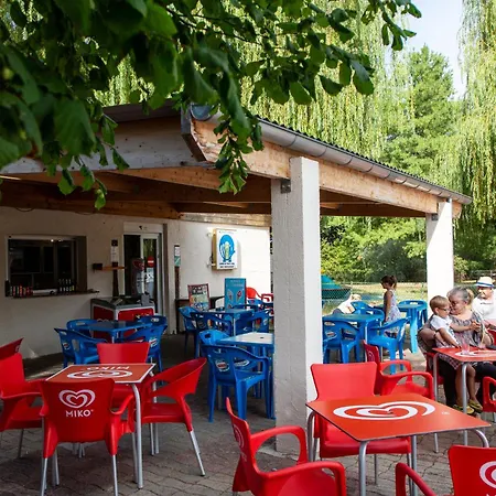 Camping de Châlons-en-Champagne - Onlycamp-2