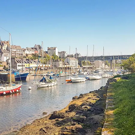 1 Bedroom Lovely Home In Douarnenez-3