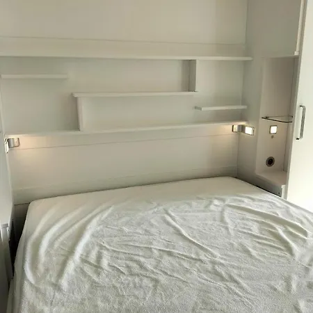 STUDIO à 200 mètres de la plage-3