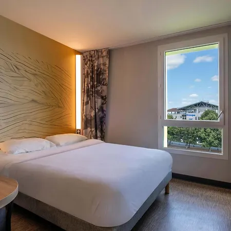B&B HOTEL Saintes-3