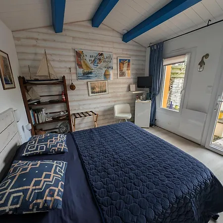 Les Yeux Bleus Bed&Breakfast-3