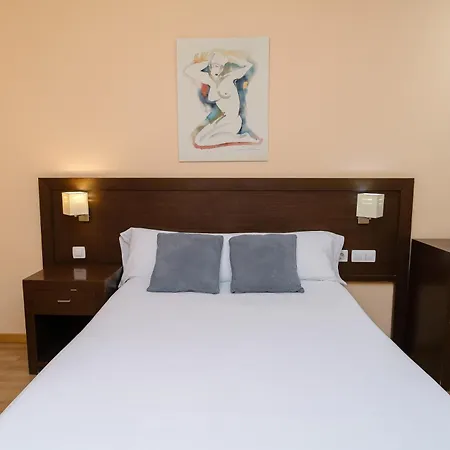 Hostal Acanto-2