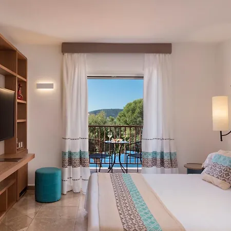 El Faro Hotel & Spa-3