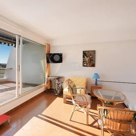 As4269 - Studio Cabine Direct Sur Plage Vue Mer Et Parking Prive Et Numerote-3