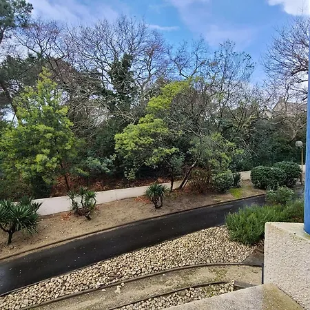 Residence Near The Beach 31 M With Balconypool-2