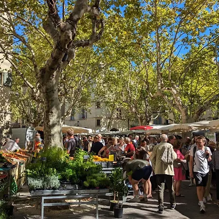 Une chambre à Uzès-2