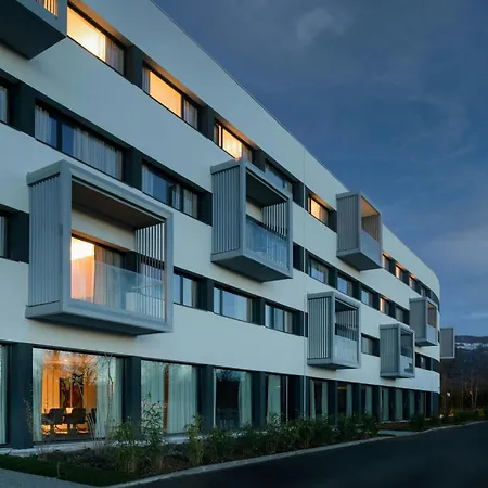 Ac Hotel By Marriott Saint-Julien-En-Genevois-3