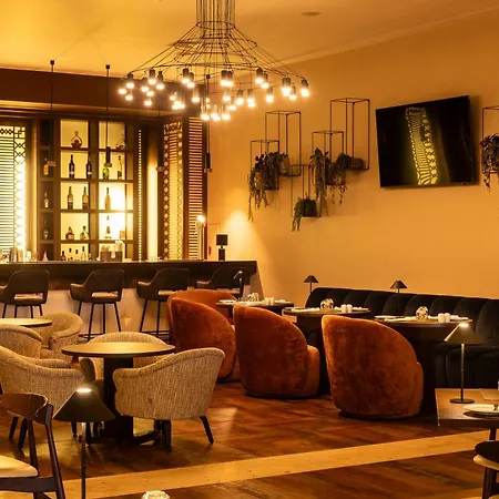 Real Marina Hotel & Spa-2