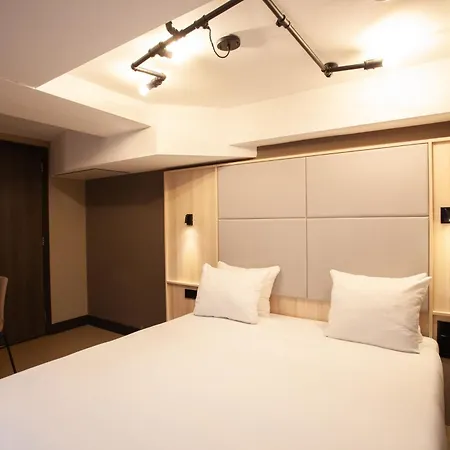 The Alfred Hotel-3